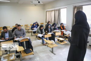 خبرگزاری ایرنا: رییس دانشگاه تهران: گرنت ویژه و کرسی دائم استادی به اساتید برگزیده نشان عالی دانش اعطا می‌شود